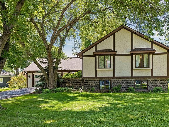 3rd image of 14315 Wedgeway Ct