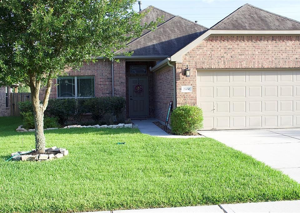 1st image of 21450 Rose Mill Dr