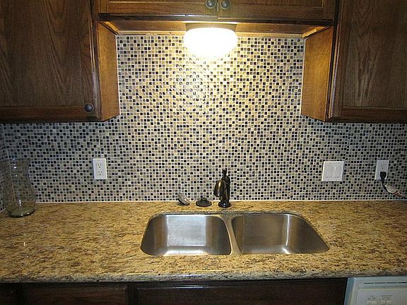 3rd image of 14527 Misty Meadow Ln