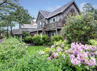 163 S Laurel St, Cannon Beach, OR 97110
