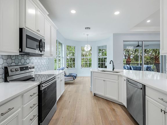 4th image of 12858 Carrington Cir Unit 201