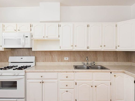 4th image of 4393 N Elston Ave Unit 2