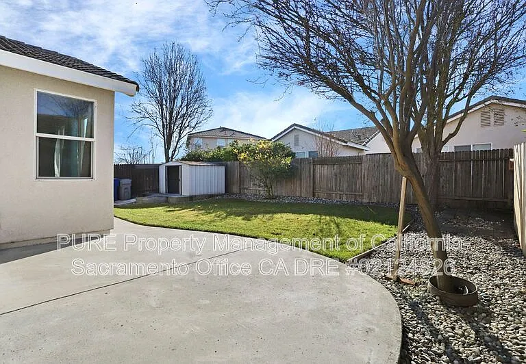 1518 Sandmark Dr — Photo 9