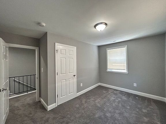 2nd image of 8599 Chestnut Oak Rd