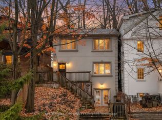 122A Neville Park Blvd, Toronto, ON M4E 3P8