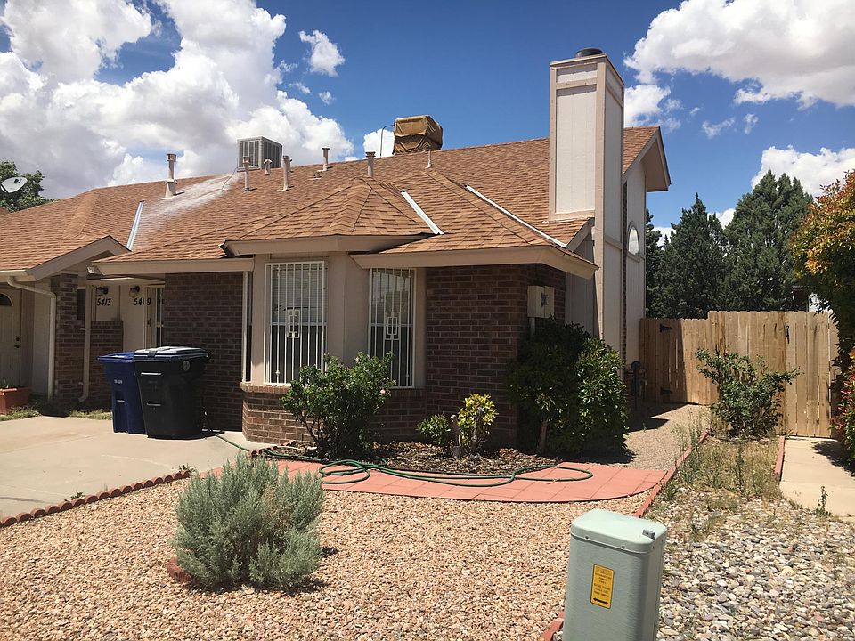 Front of duplex