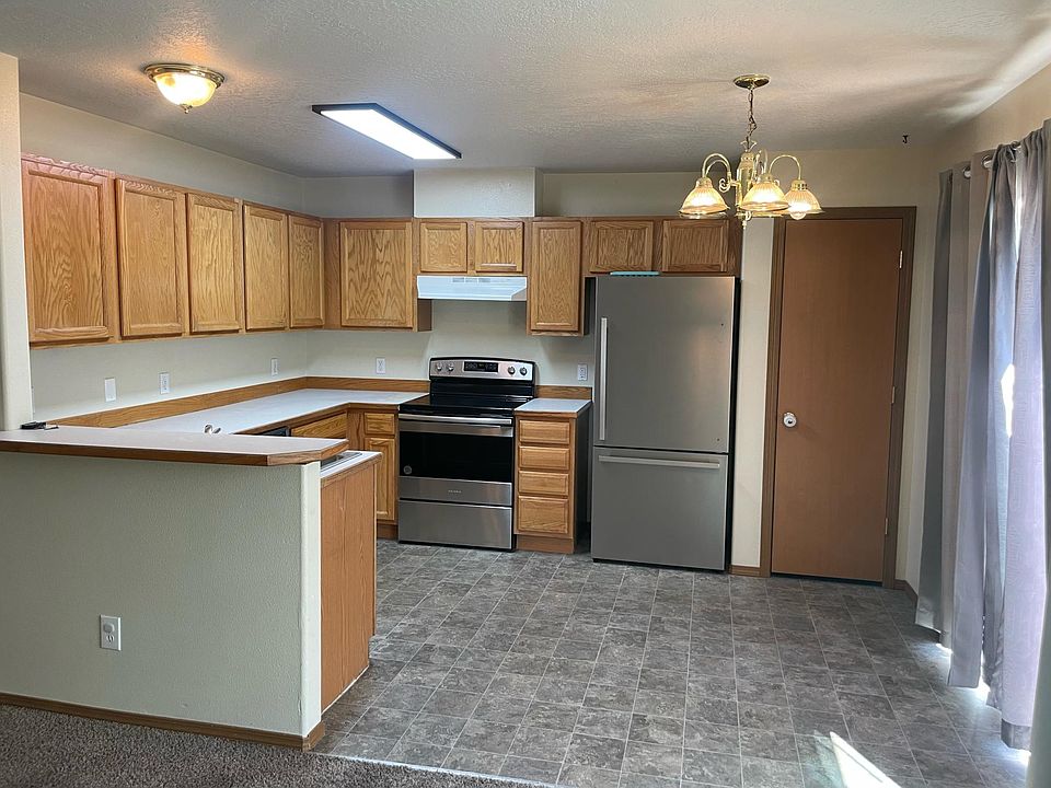 1st image of 1606 E Coeur D Alene Ave APT A