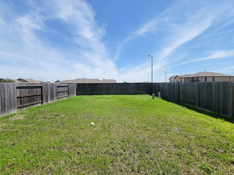 727 Hardwood Grove Ct — Photo 43