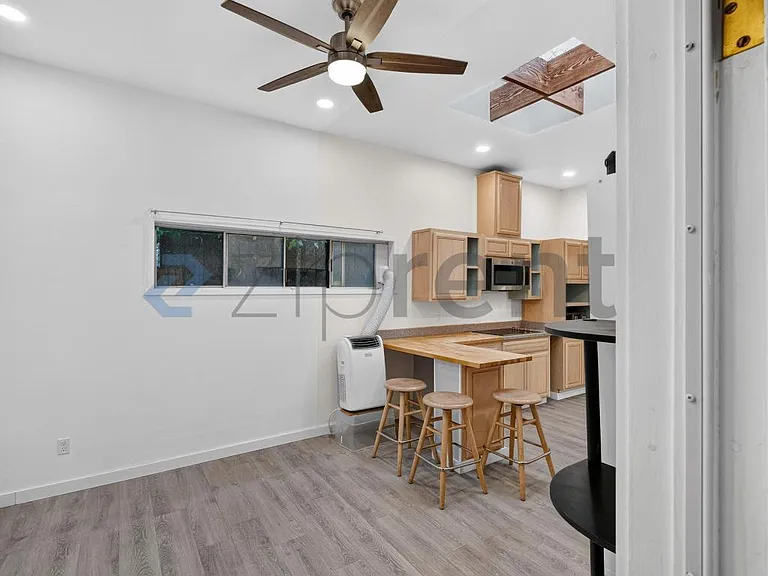 121 Sweeney Ct #ADU — Photo 1