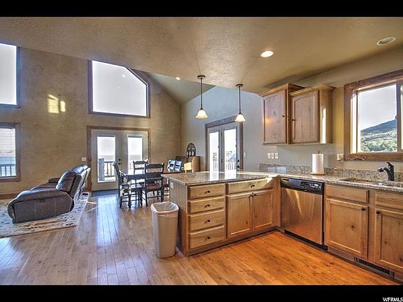 2nd image of 78 Cottonwood Pl