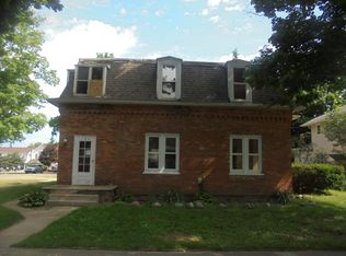 126 W Turner St, Mayville, MI 48744