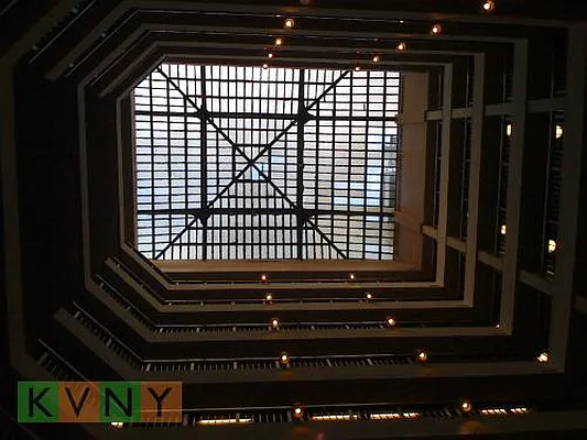 Rented by KVNY Soho | media 8