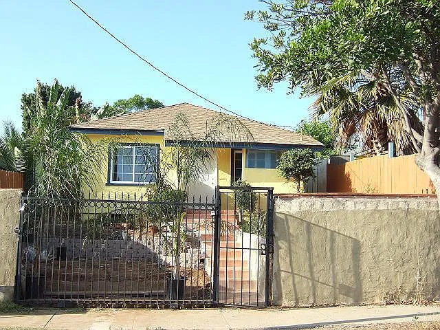 2516 K St — Photo 8