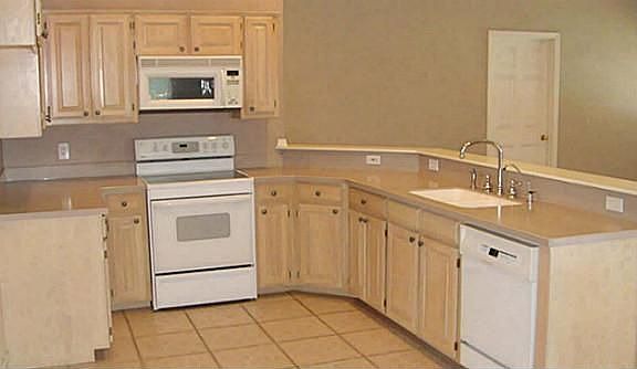 3rd image of 1219 Seminole Trl