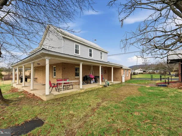 2221 Back Creek Valley Rd, Hedgesville, WV 25427