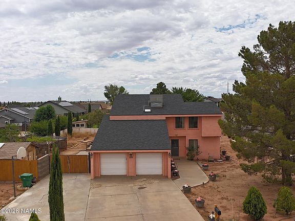 4th image of 400 Carrol Dr