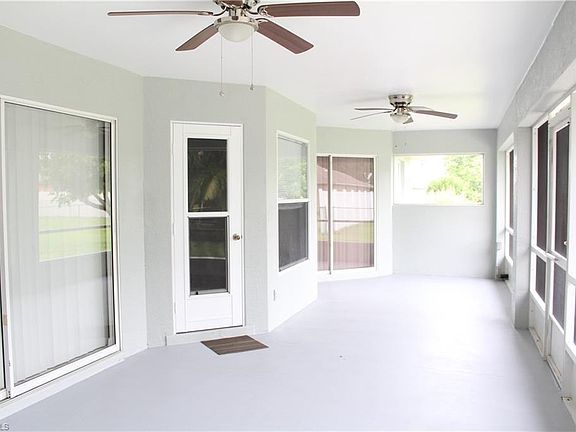 5th image of 707 SE 9th Ave