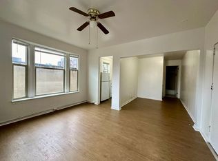 107 1st Ave N #418, Seattle, WA 98109