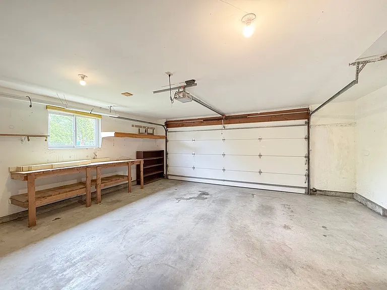 41 McLaughlin Rd — Photo 39