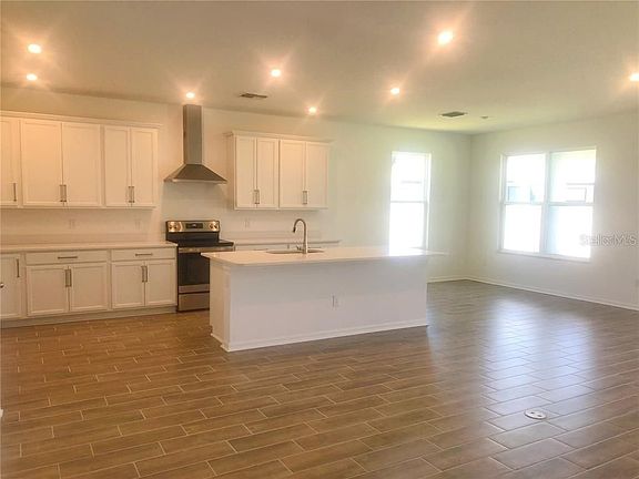 5th image of 13403 Newport Shores Dr