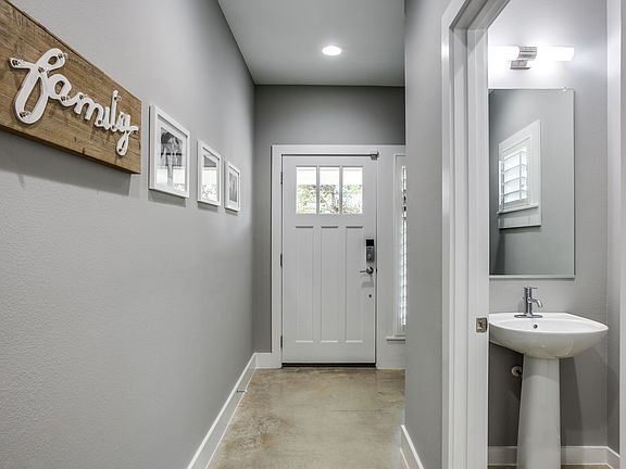 952-bassett-pl-dallas-tx-1-High-Res-5.jpg