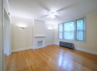 5904 N Campbell Ave APT 1, Chicago, IL 60659