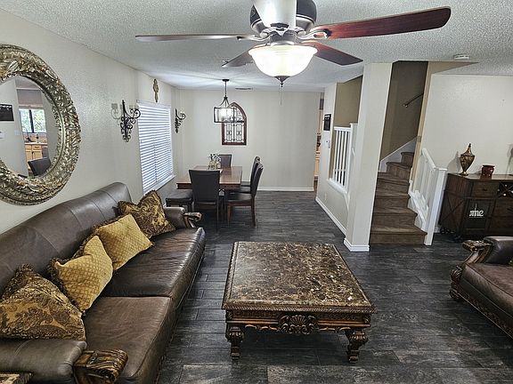 5th image of 9539 Campton Farms