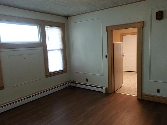 4th image of 33 N 12th St #1