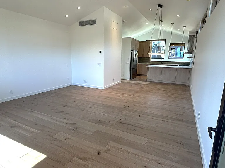 406 Stotts Mill Rd — Photo 5