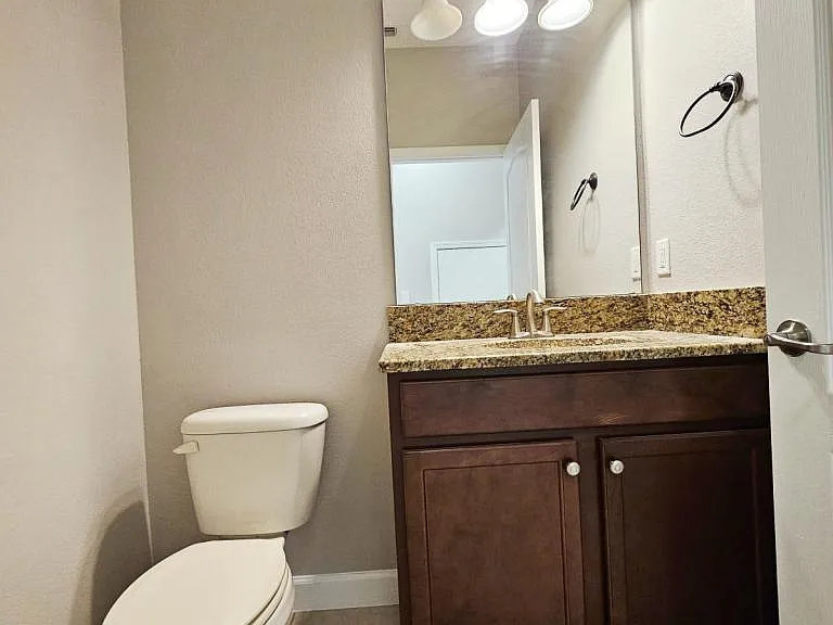 5612 Water Pier Ln — Photo 33