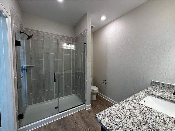 4th image of 820 Dawn Redwood Ct