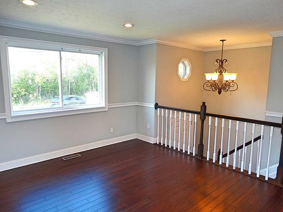 3rd image of 1557 Mandarin Dr