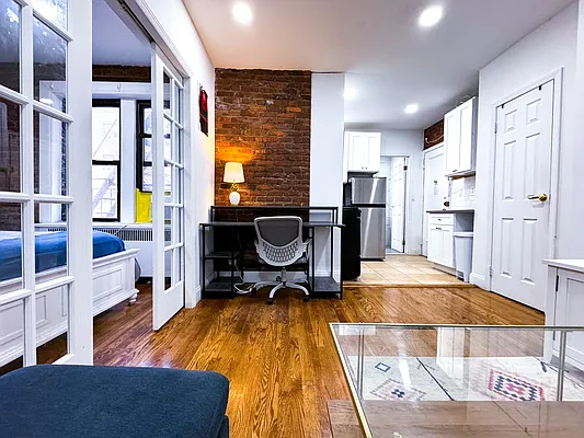 Rented by Gravity Real Estate Advisors | media 26