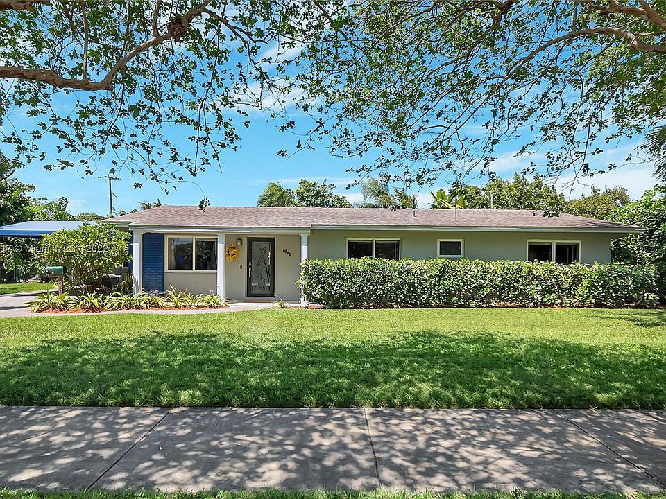 1st image of 8365 SW 152nd St