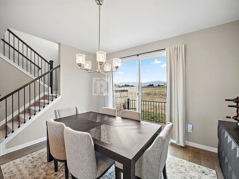 2402 Pony Club Ln — Photo 5