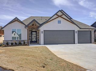 23086 E 106th Pl S, Broken Arrow, OK 74014