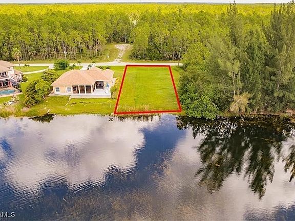 3rd image of 221 Ocean Park Dr