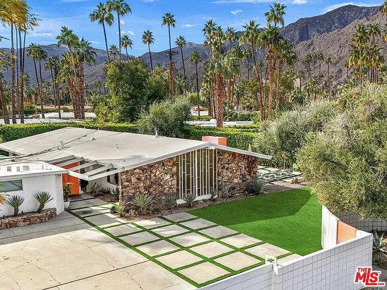 1155 E Mesquite Ave — Photo 32