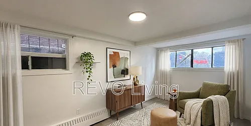 60 Triller Ave Photo 1