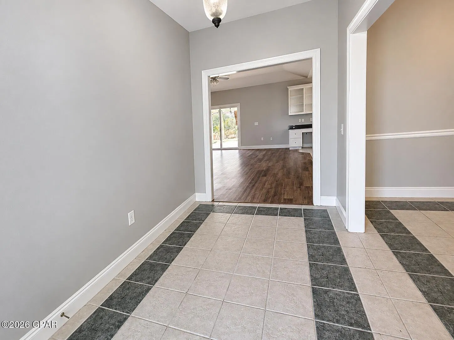 4 bed, 3485 sqft, $3,850 — Photo 4