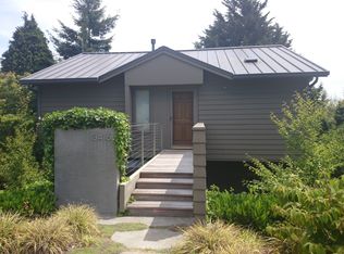 3416 36th Ave W, Seattle, WA 98199