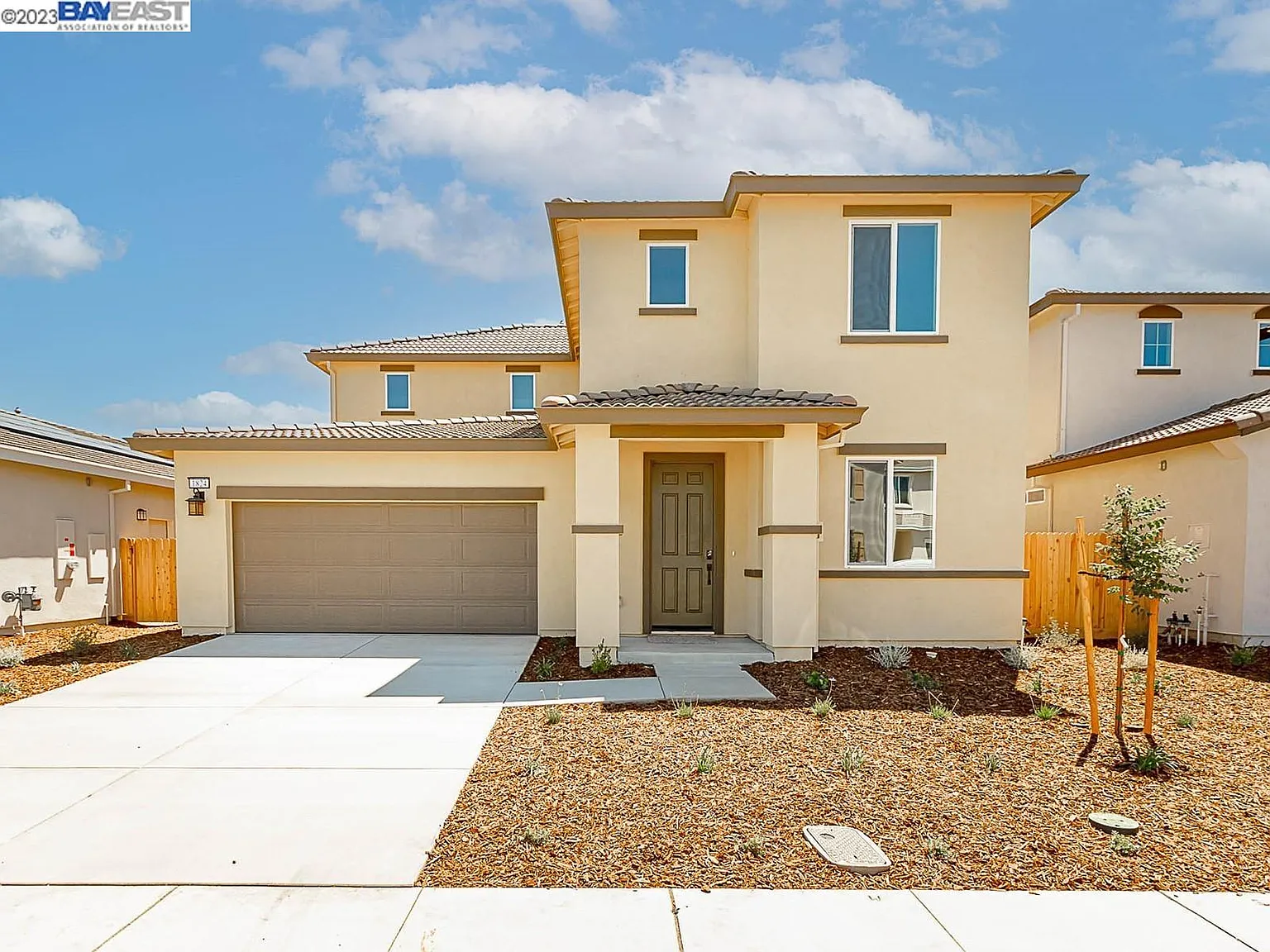 1824 Tiki Ave photo 1