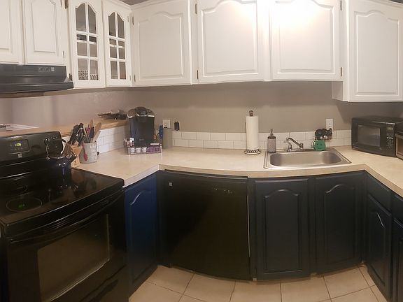 Dishwasher, Fridge oven and microwave included.