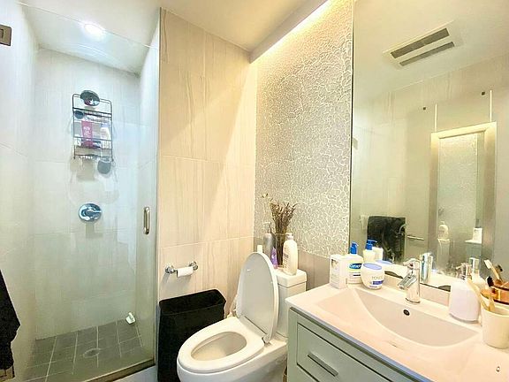 5th image of 40 N 4th St Penthouse 18