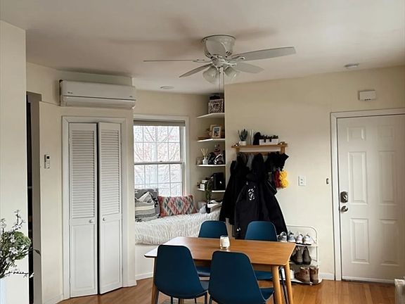 4th image of 340 Putnam Ave #2