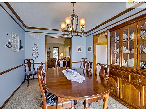5th image of 7730 Woodstone Ln