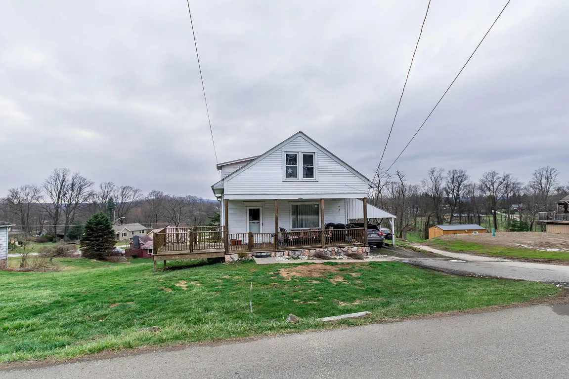 71 Buttermilk Ln photo 1