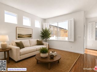 24 Skyflower Ln, Simi Valley, CA 93065