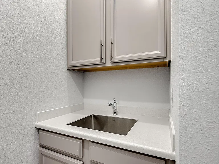 218 Waterline Dr — Photo 33