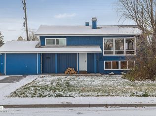 1569 Primrose St, Anchorage, AK 99508